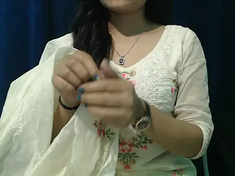 Yashi online show from March 21, 4:21 pm