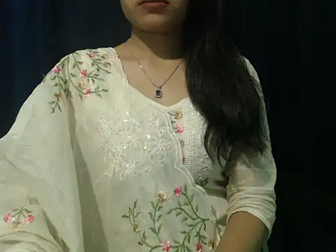 Snapshot of Yashi chatting on April 11, 3:16 pm Yashi online show from April 11, 3:16 pm