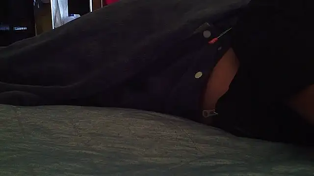 Snapshot of qoooqing67 chatting on November 4, 6:34 am qoooqing67 online show from November 4, 6:34 am