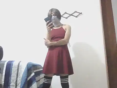 Snapshot of Wendy_Karrot_69 chatting on December 5, 5:59 am Wendy Karrot 69 online show from December 5, 5:59 am