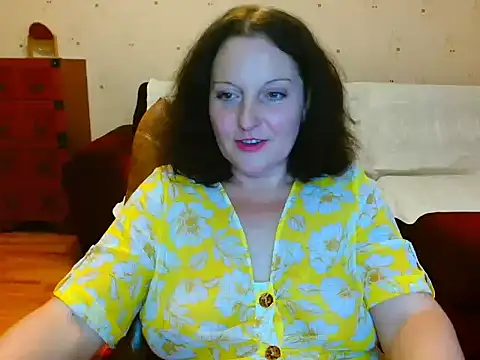 Snapshot of Alice3694 chatting on December 21, 5:51 pm Alice3694 online show from December 21, 5:51 pm