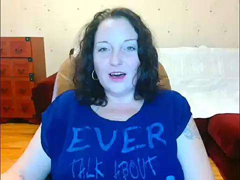Snapshot of Alice3694 chatting on January 24, 10:53 am Alice3694 online show from January 24, 10:53 am