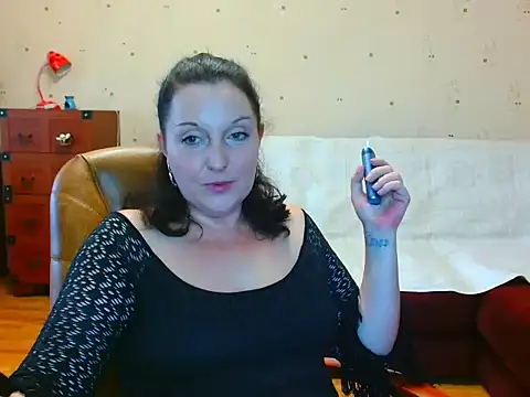 Snapshot of Alice3694 chatting on February 22, 2:19 pm Alice3694 online show from February 22, 2:19 pm