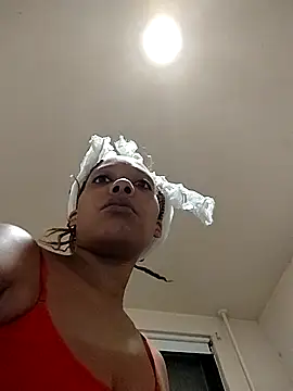 Snapshot of TickleMeKink chatting on September 23, 9:45 am TickleMeKink online show from September 23, 9:45 am