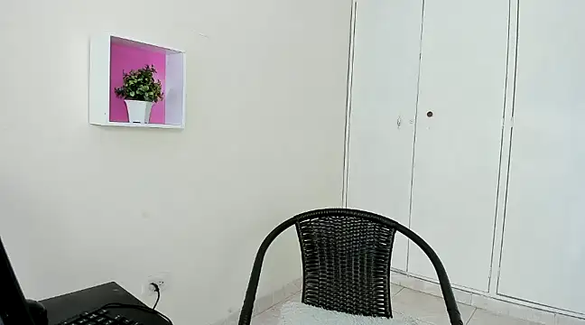 ASIAM BRUNET online show from January 10, 12:58 pm