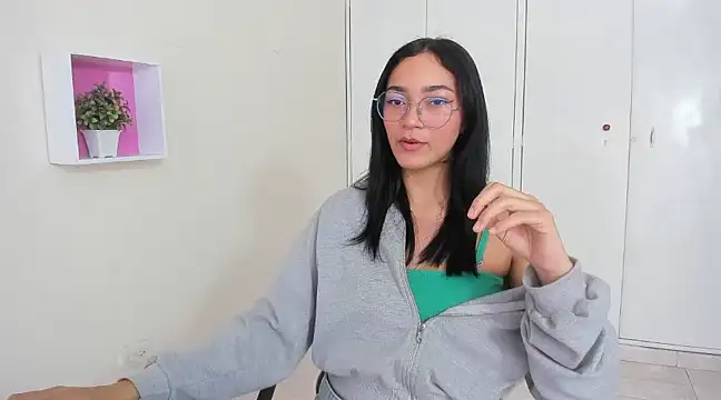 ASIAM BRUNET online show from March 19, 12:56 pm