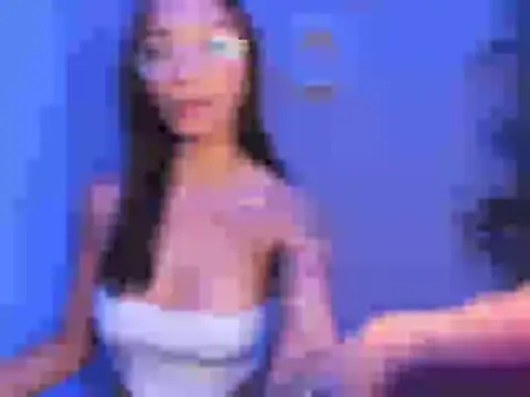 Snapshot of ASIAM_BRUNET chatting on April 10, 12:05 am ASIAM BRUNET online show from April 10, 12:05 am