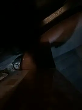 Snapshot of Hideen-real-face chatting on March 2, 3:27 pm Hideen-real-face online show from March 2, 3:27 pm