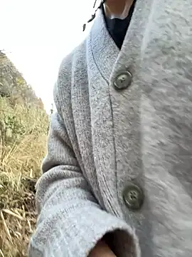 Snapshot of Hideen-real-face chatting on November 21, 6:23 am Hideen-real-face online show from November 21, 6:23 am