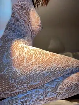 Snapshot of Aryrosee chatting on April 8, 6:35 am Aryrosee online show from April 8, 6:35 am