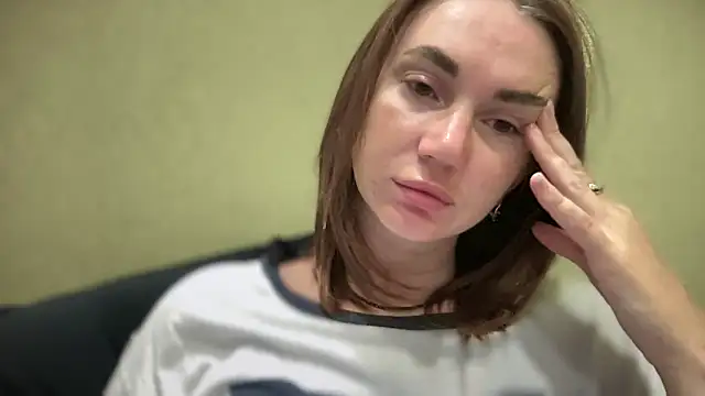 Snapshot of EvilDemon94 chatting on September 19, 8:20 pm EvilDemon94 online show from September 19, 8:20 pm