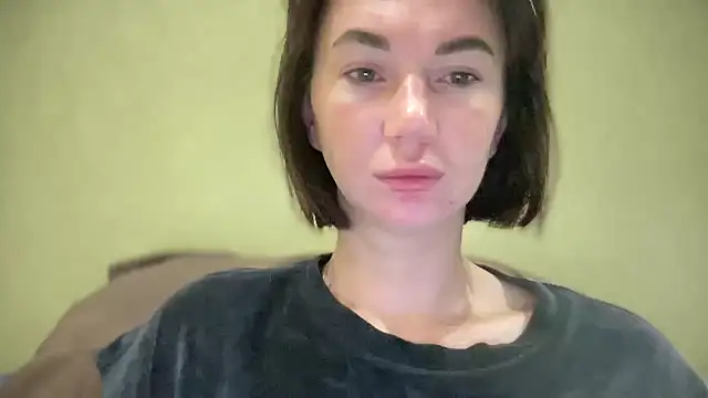 Snapshot of EvilDemon94 chatting on October 4, 4:32 am EvilDemon94 online show from October 4, 4:32 am