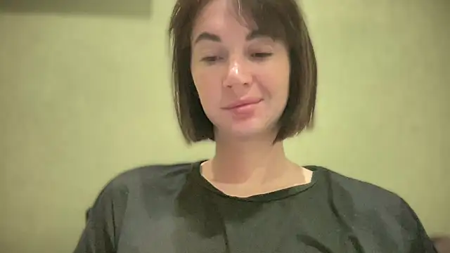 Snapshot of EvilDemon94 chatting on October 5, 4:44 am EvilDemon94 online show from October 5, 4:44 am