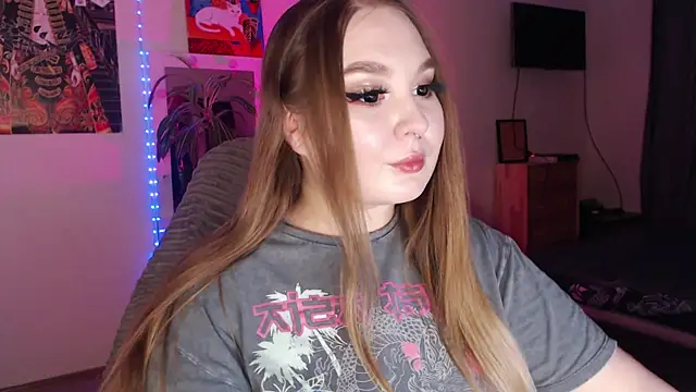 Greeenfriends6969 online show from April 15, 9:59 pm