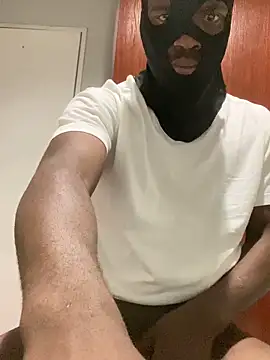 Snapshot of PanelledCabalist chatting on November 20, 12:55 am PanelledCabalist online show from November 20, 12:55 am