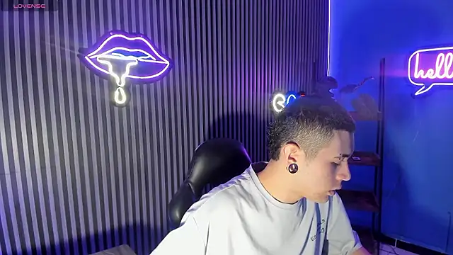 Jefer rick  online show from January 18, 12:42 pm