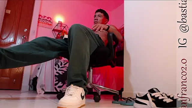 marc ginale online show from December 3, 7:54 am