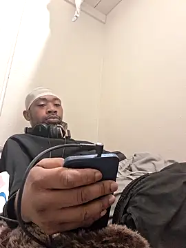 Snapshot of DivineMysticRashaed chatting on April 5, 10:56 am DivineMysticRashaed online show from April 5, 10:56 am