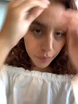 Katee Jones online show from December 6, 5:55 pm