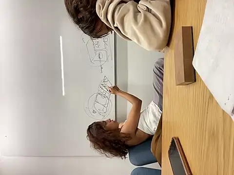 Katee Jones online show from March 6, 1:37 am