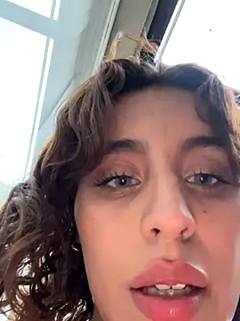 Katee Jones online show from September 30, 10:15 pm