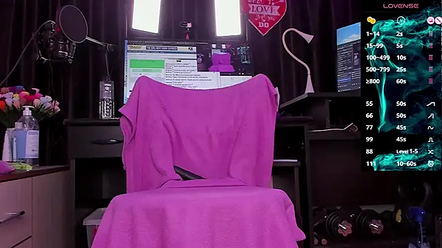 Raissa sky26 online show from December 5, 2:42 am