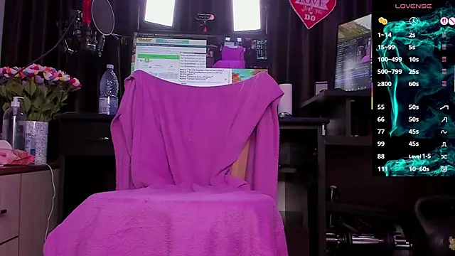 Raissa sky26 online show from October 19, 2:34 am