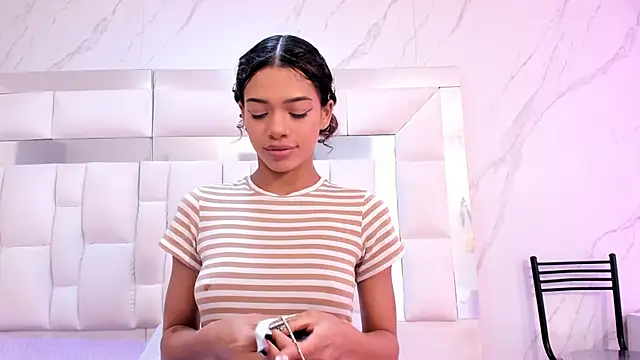 BritneyCollins online show from November 15, 12:02 pm