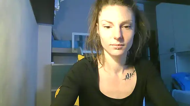 Feli blue online show from December 4, 8:56 am