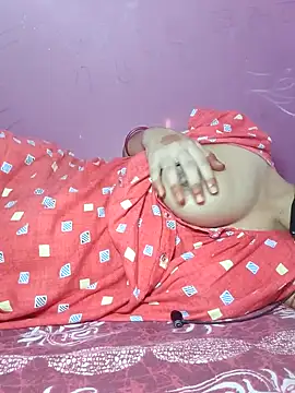 Snapshot of IndianRima chatting on October 1, 1:44 am IndianRima online show from October 1, 1:44 am