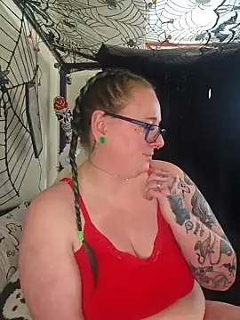 Bunny Cummings online show from October 22, 1:33 pm