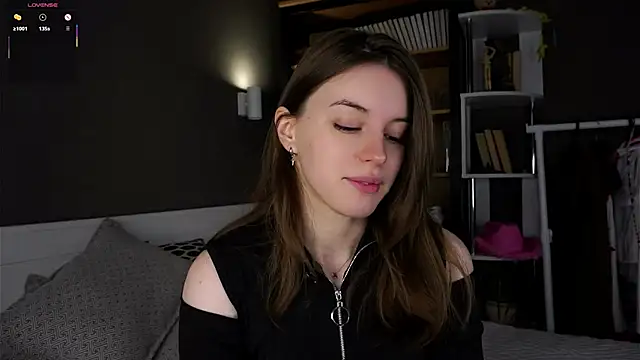 Snapshot of DarylBarks chatting on September 30, 1:10 am DarylBarks online show from September 30, 1:10 am