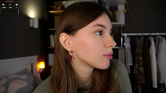 Snapshot of DarylBarks chatting on October 19, 1:06 am DarylBarks online show from October 19, 1:06 am