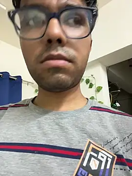 BoyzaraHatke online show from May 9, 2:22 pm