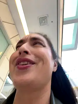 Holly Play online show from September 28, 10:09 am