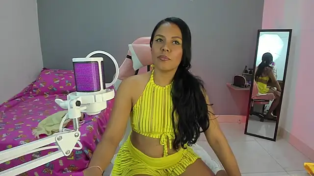 nicol jone1 online show from January 23, 3:05 am