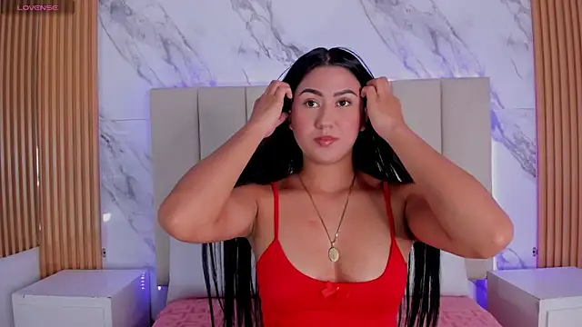 Iris Thompson  online show from January 12, 4:50 am