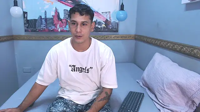 Devan Bikers online show from December 7, 1:36 am