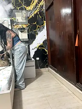 Snapshot of eva_sexx69 chatting on September 26, 12:09 pm eva sexx69 online show from September 26, 12:09 pm