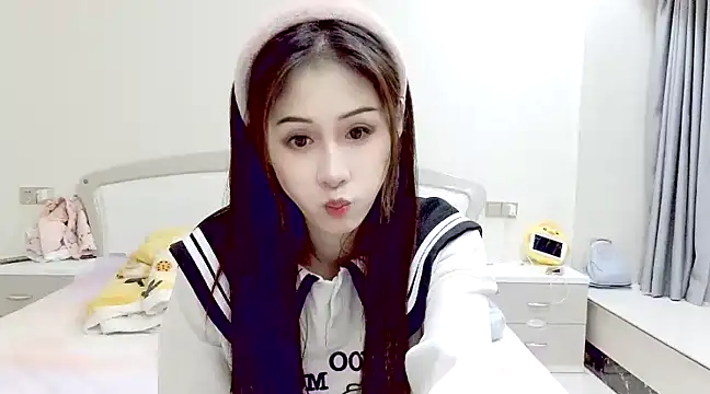 Snapshot of LaLaLiang chatting on December 27, 4:10 pm LaLaLiang online show from December 27, 4:10 pm