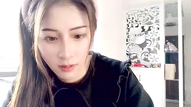 Snapshot of LaLaLiang chatting on January 6, 8:46 am LaLaLiang online show from January 6, 8:46 am