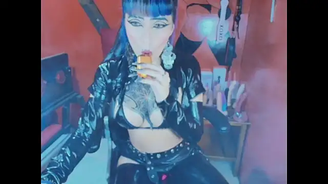 AlissaPeachx online show from November 18, 5:34 am