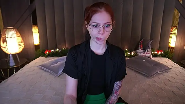 Sasha Exclusive online show from December 23, 9:16 am