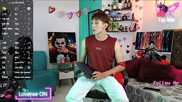 flowers18 online show from September 19, 9:59 pm