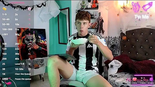 flowers18 online show from November 3, 11:04 pm