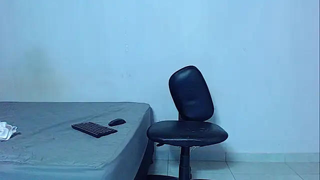 mikecoper 23 online show from April 24, 1:41 am