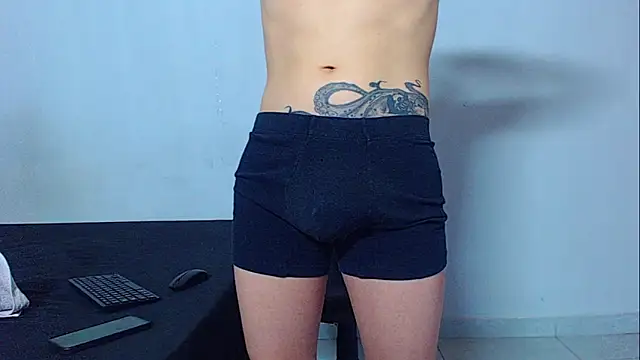 mikecoper 23 online show from May 4, 1:40 pm