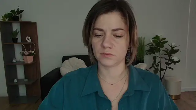 MariaSttone online show from December 13, 10:30 am