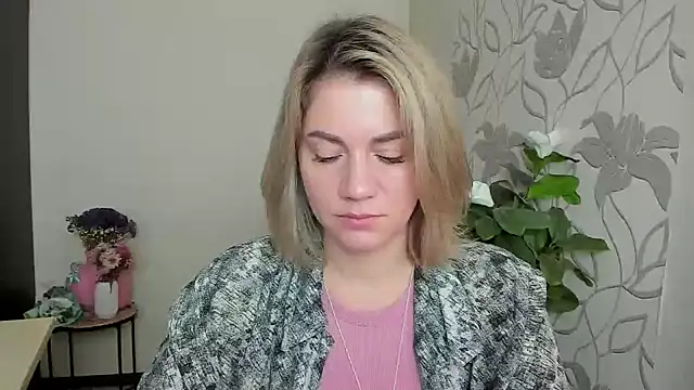 MariaSttone online show from September 24, 9:23 am