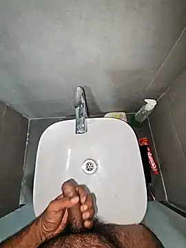 rahulGJ03 online show from January 17, 10:12 pm